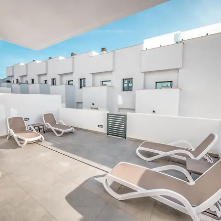 Hotel Luxurious House With Rooftop Terrace And Pool Nerja